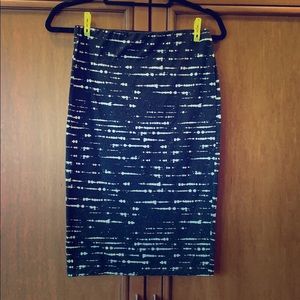Forever 21 Black and White Abstract Pencil Skirt